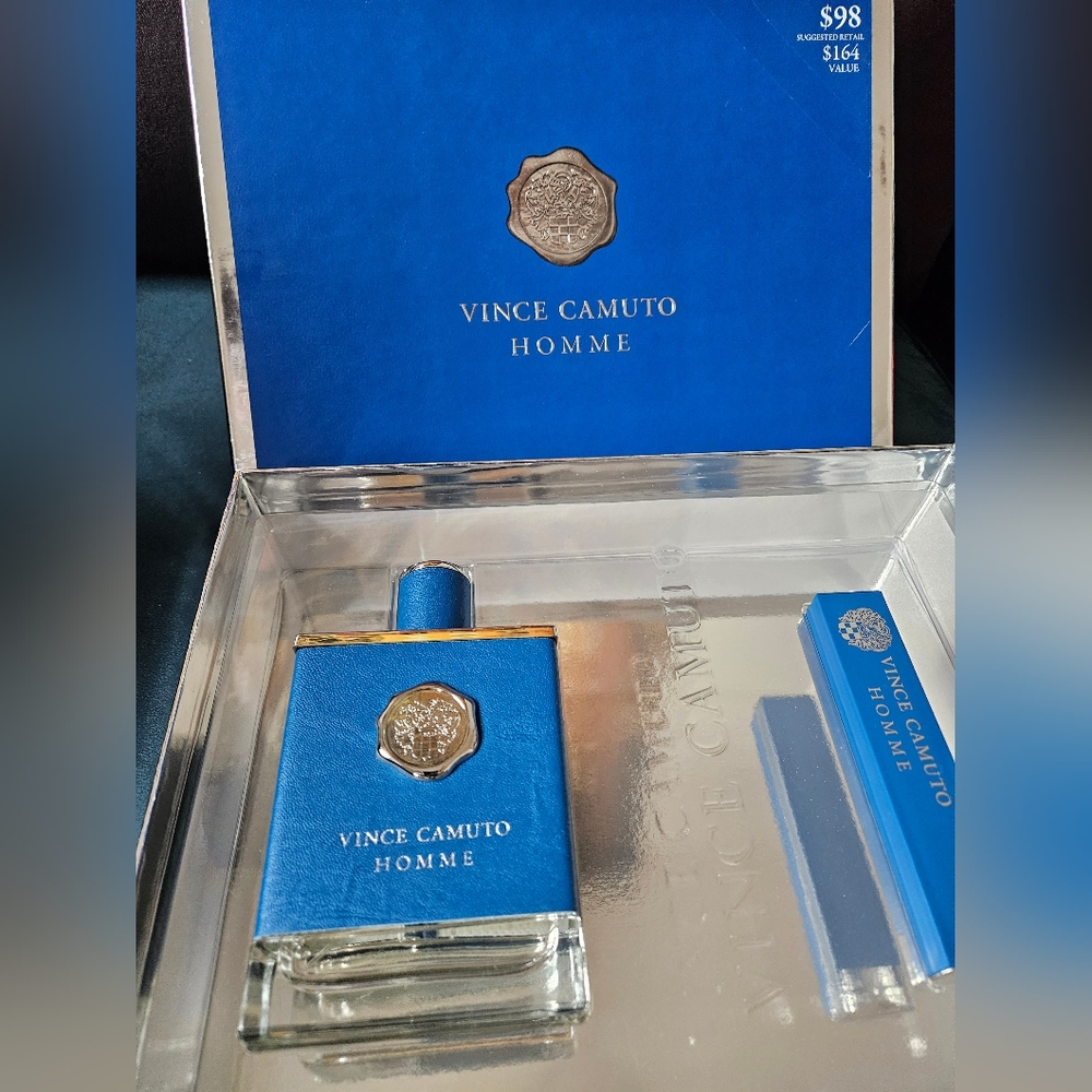 Vince Camuto Homme Men's  2 Pc Gift Set eau de toilette spray 6.7oz  & .5oz